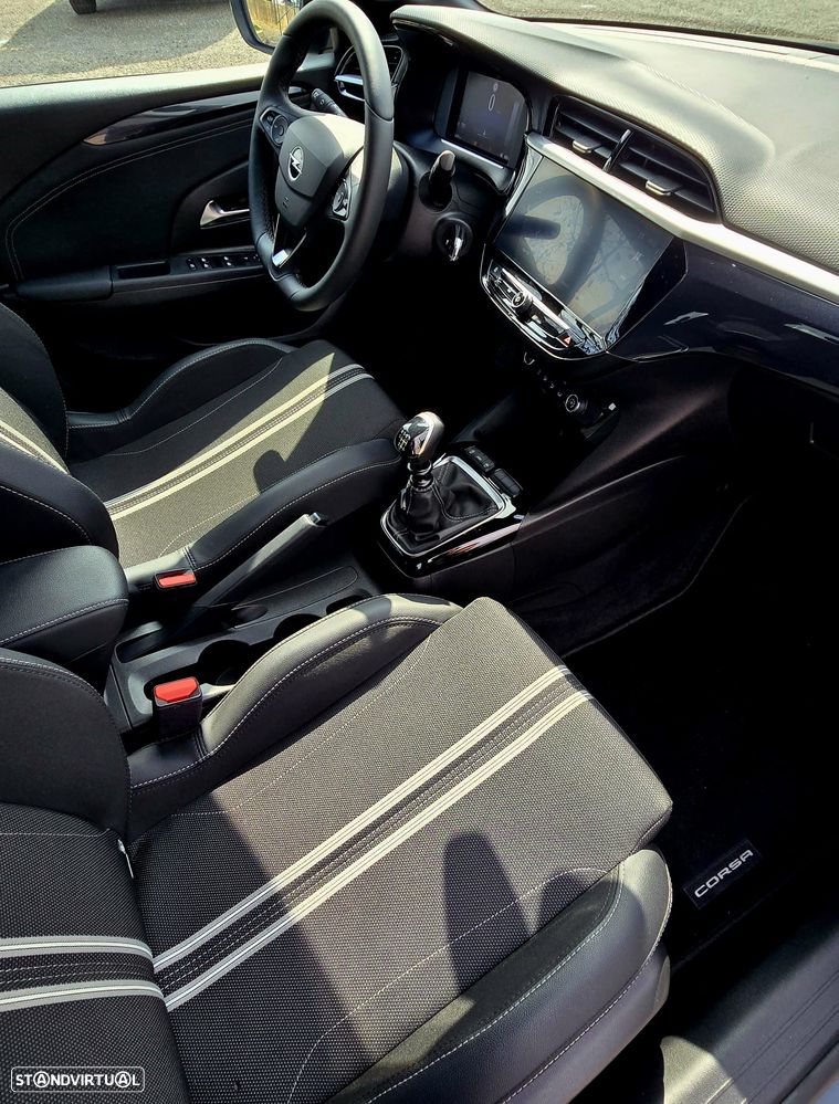 Opel Corsa 1.2 T GS - 9