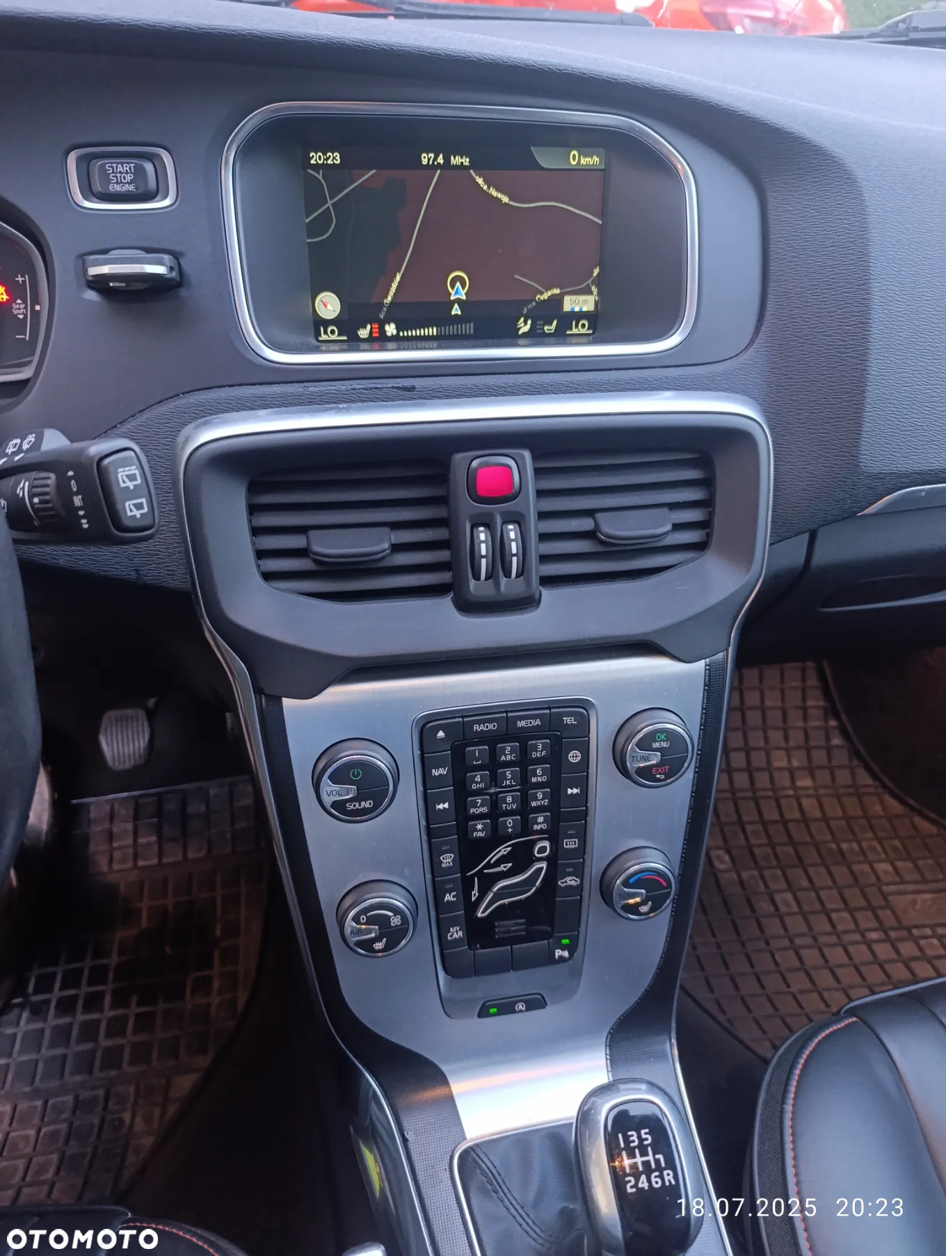 Volvo V40 D2 Drive-E Ocean Race - 15
