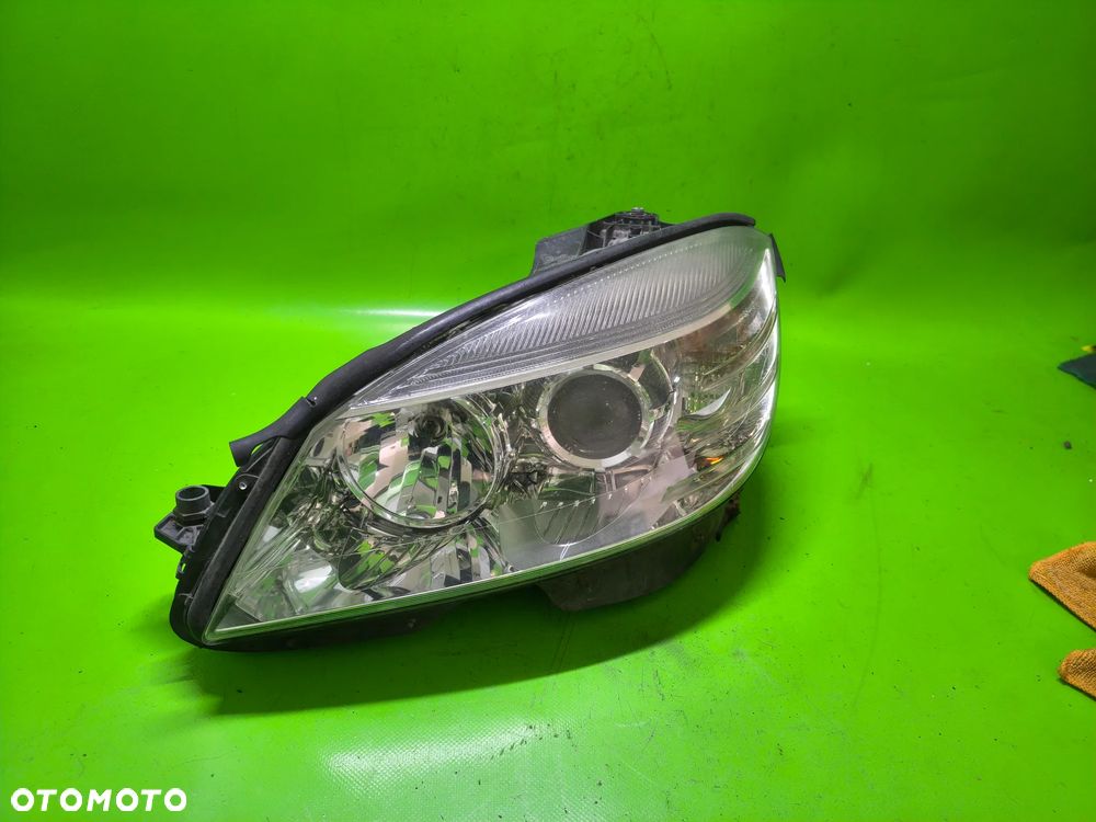 Lampa w204 c klasa lewa H7 europa soczewka - 1