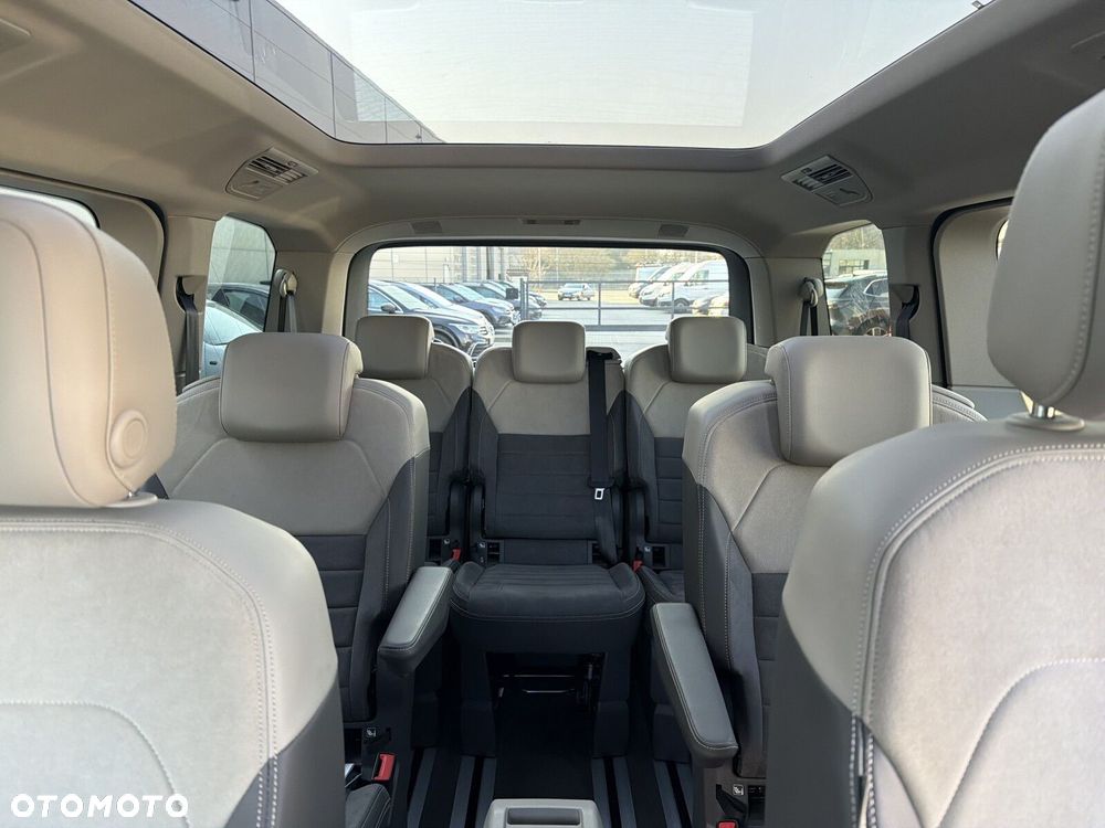 Volkswagen Multivan 2.0 TDI L1 Style DSG - 29