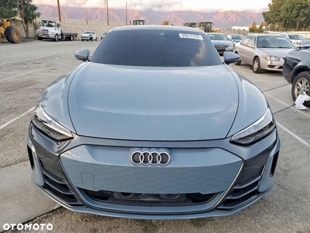 Audi e-tron GT - 6