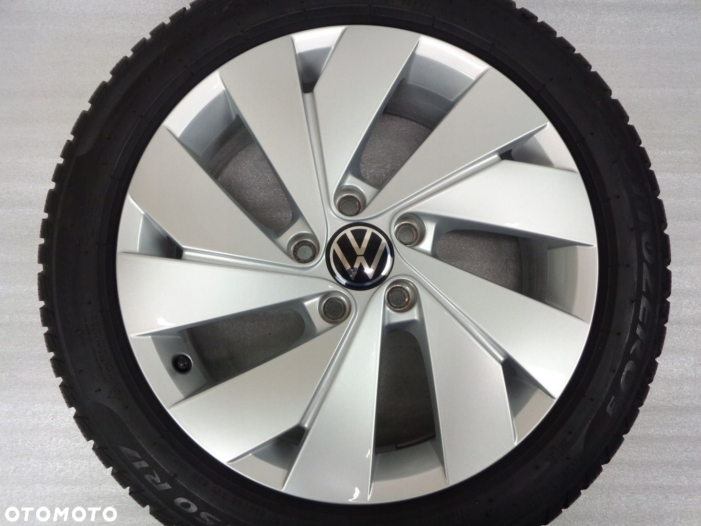 FELGI Alufelgi 17 VW Golf 7-8 Caddy Touran Scirocco T-Roc 5x112 Belmont - 5