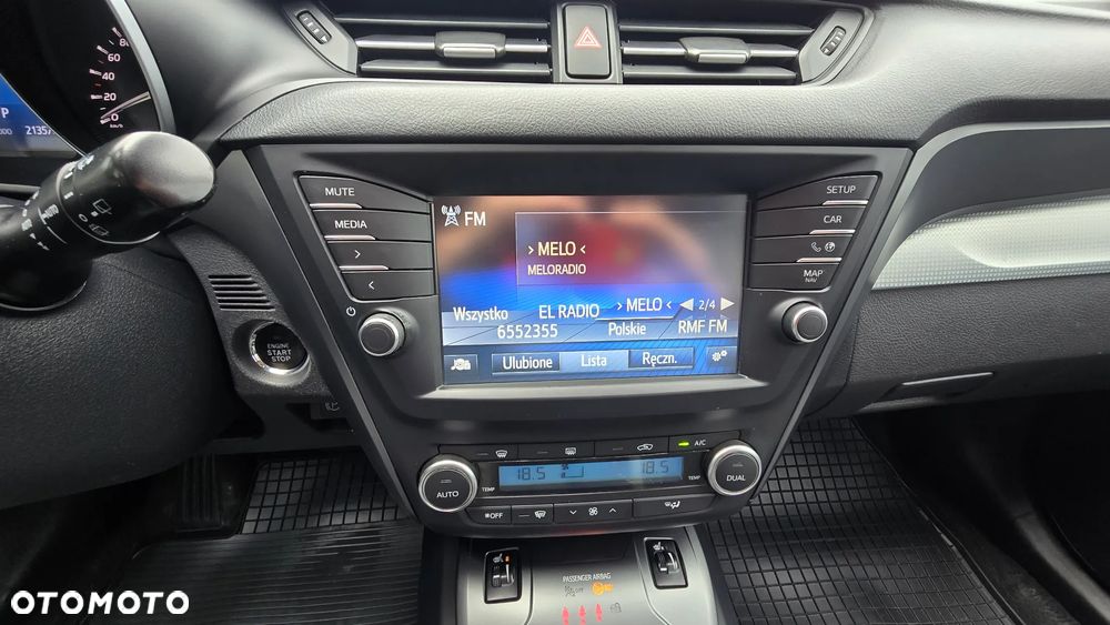 Toyota Avensis - 35