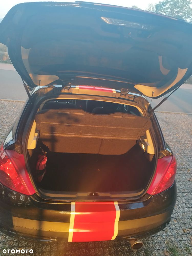 Peugeot 207 1.6 Turbo Sport - 10