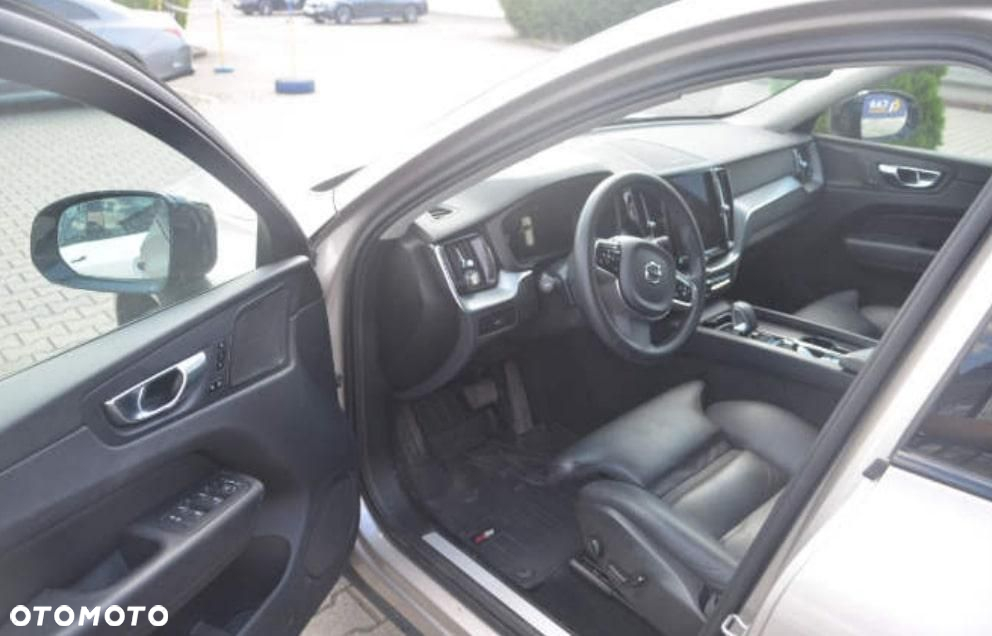 Volvo XC 60 - 5
