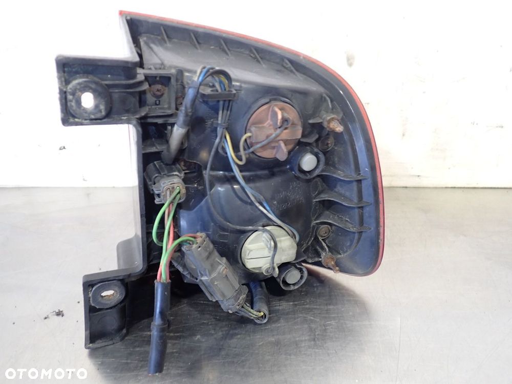 LAMPA PRAWA TYLNA SSANGYONG KYRON 83602-09 - 3