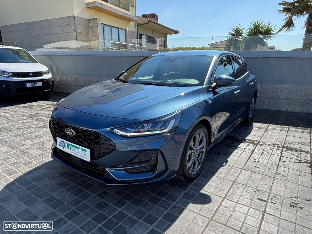 Ford Focus 1.0 EcoBoost MHEV ST-Line X - 2