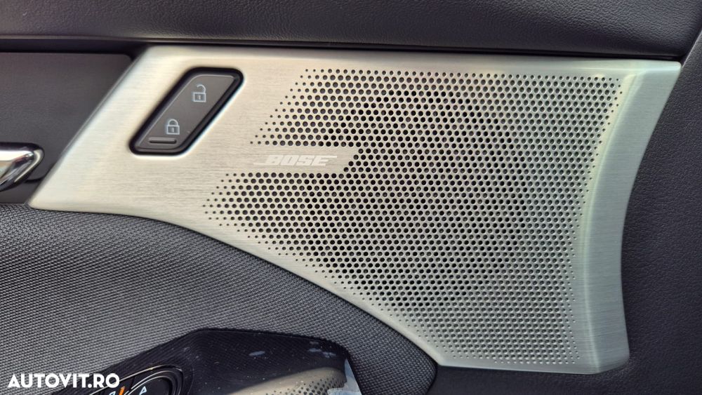 Mazda 3 e-Skyactiv X186 AT MHEV Exclusive-Line - 14