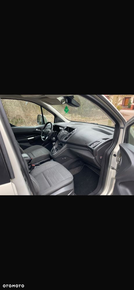 Ford Tourneo Connect Grand - 14