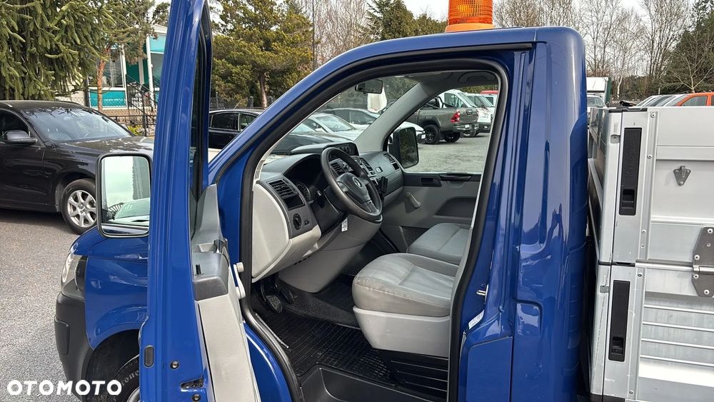 Volkswagen Transporter T5 - 8