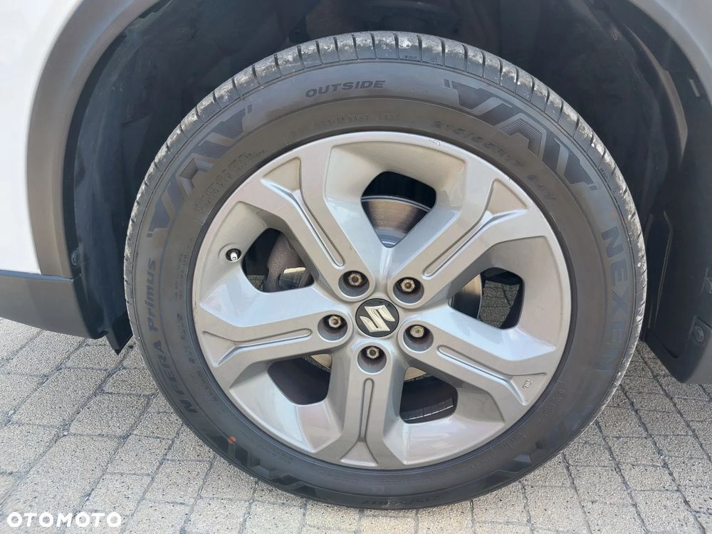 Suzuki Vitara - 32