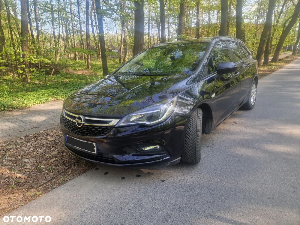 Opel Astra 1.6 CDTI Enjoy S&S - 1