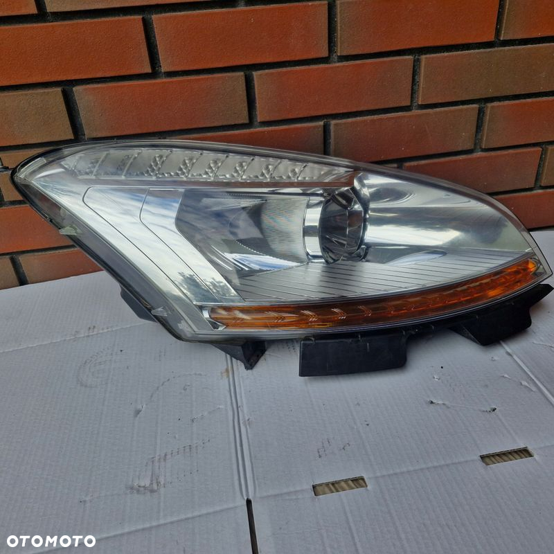 LAMPA PRAWA PRZÓD CITROEN C4 PICASSO - 3