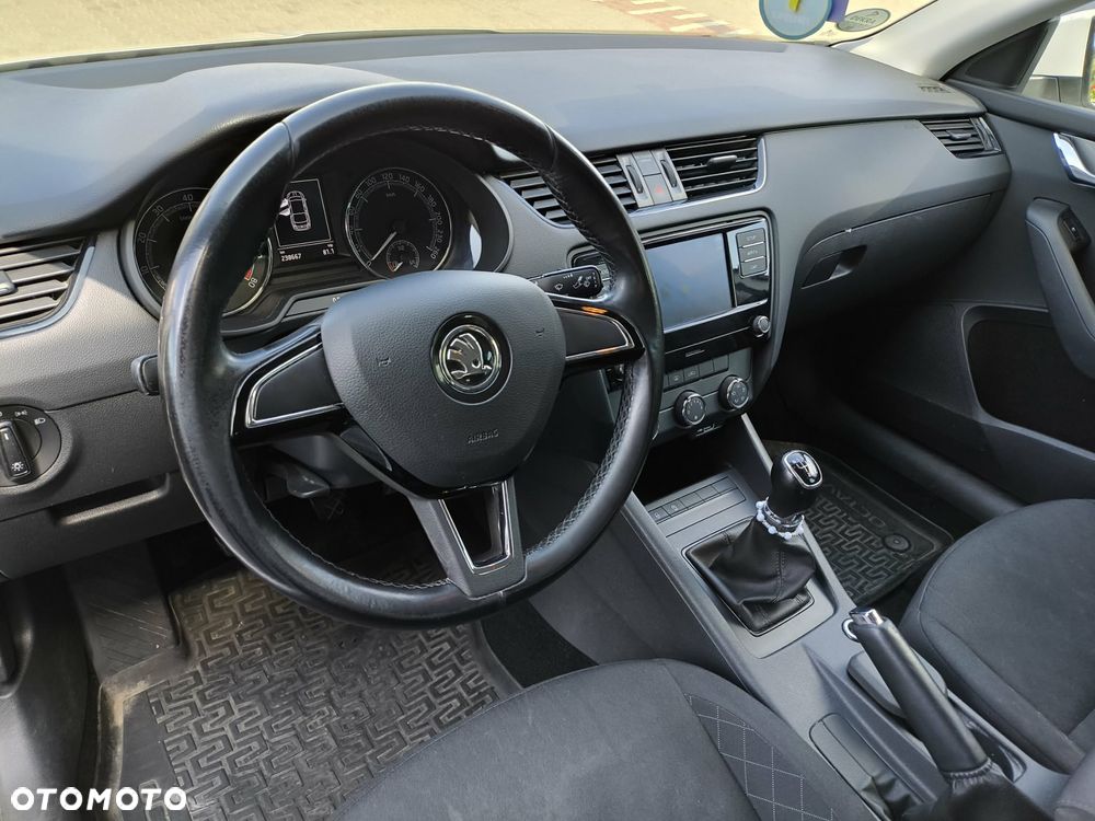 Skoda Octavia 1.0 TSI Active - 8