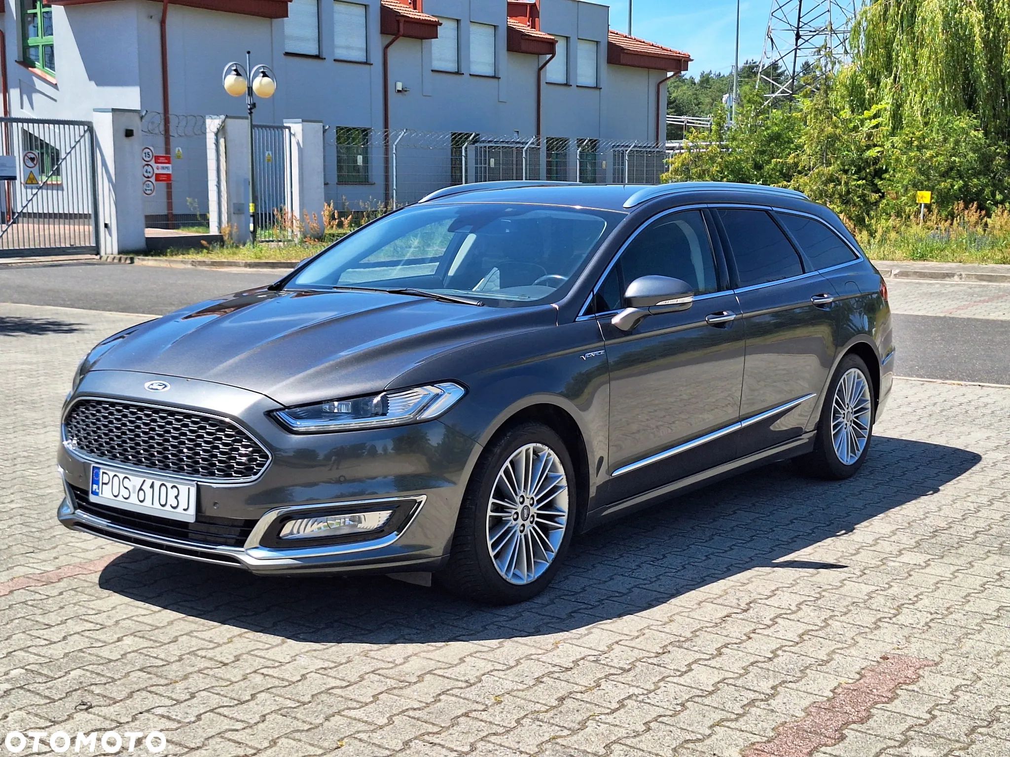 Ford Mondeo Turnier 2.0 TDCi PowerShift-Aut Allrad Vignale - 1