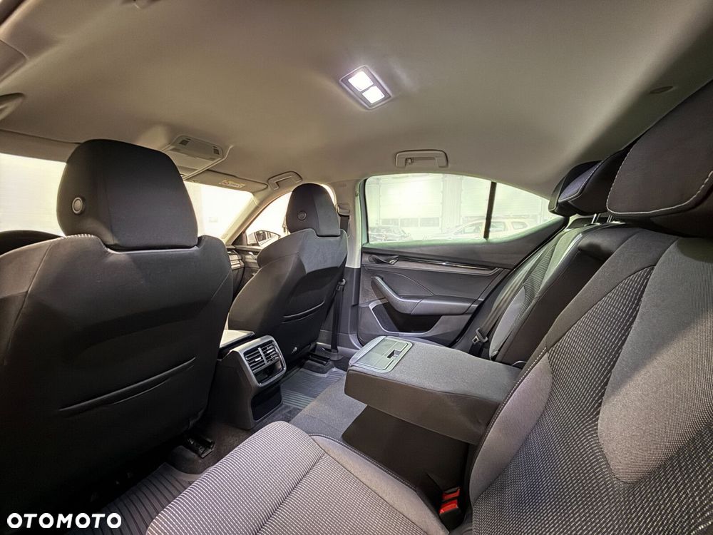 Skoda Octavia 1.5 TSI ACT Ambition - 24