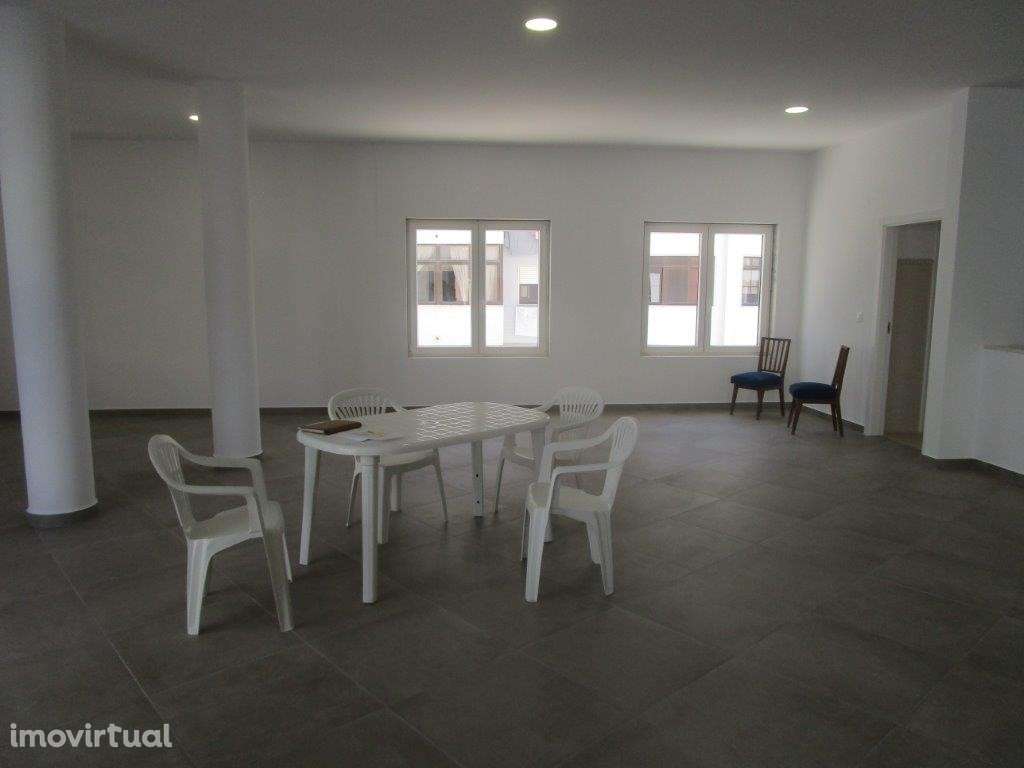 Excelentes Lojas. - Grande imagem: 4/14