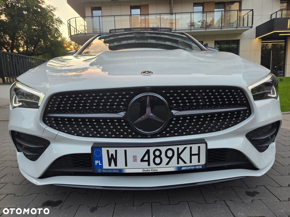 Mercedes-Benz CLA 220 4-Matic AMG Line 7G-DCT - 13
