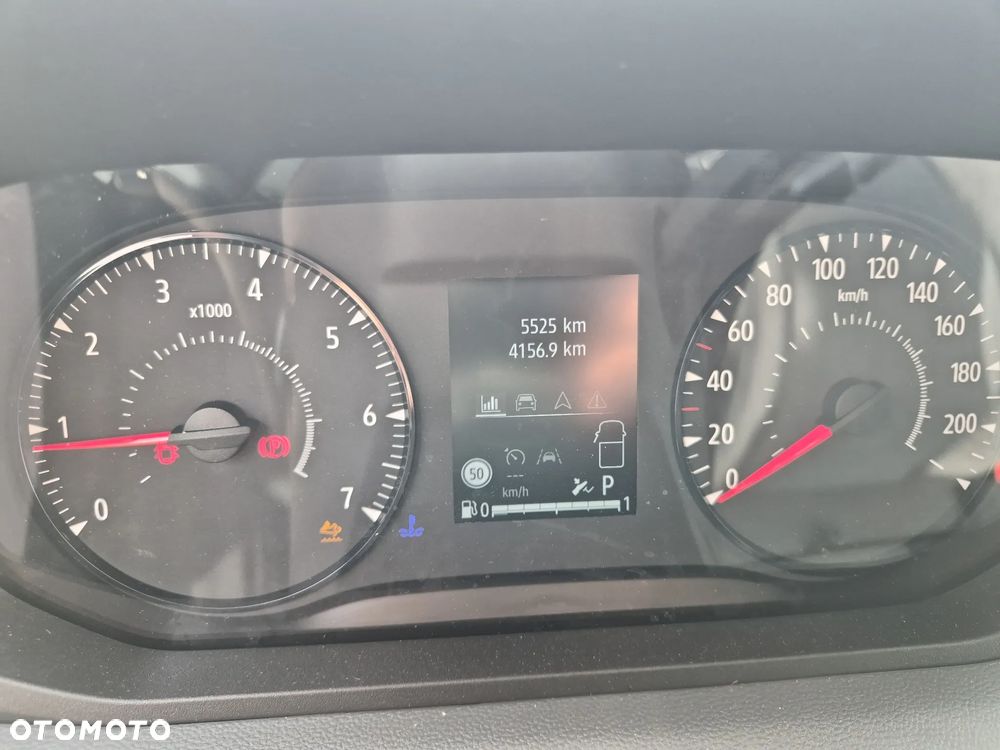 Renault Master dCi L3H2 Extra aut 170KM - 13