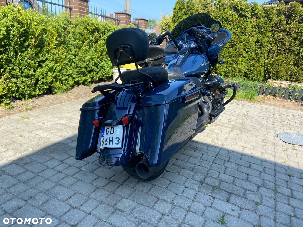 Harley-Davidson Touring Road Glide - 13