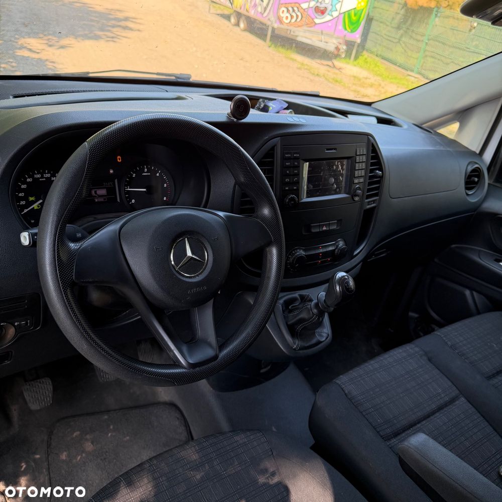 Mercedes-Benz Vito - 18
