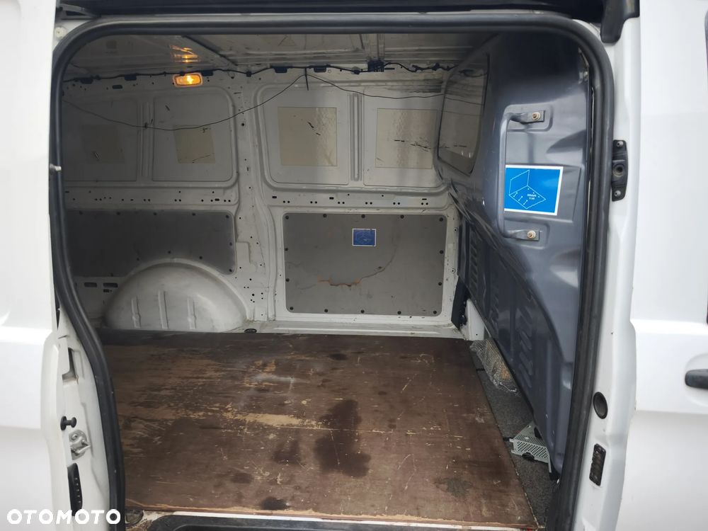 Mercedes-Benz Vito - 14