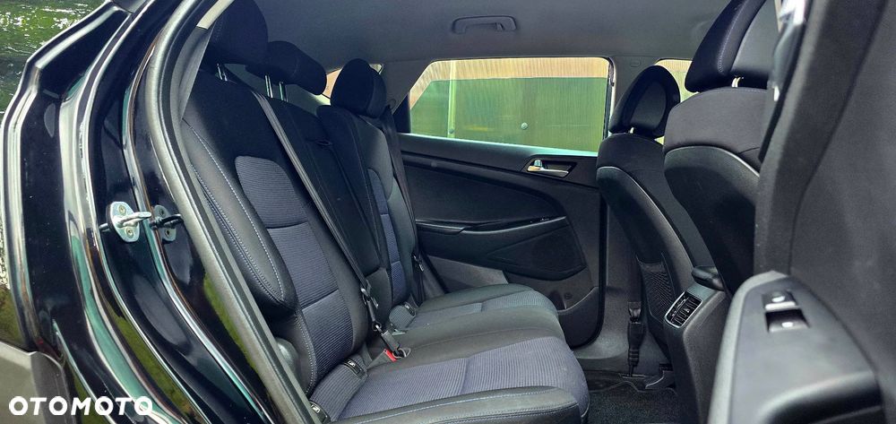 Hyundai Tucson 1.6 GDI BlueDrive Comfort 2WD - 19