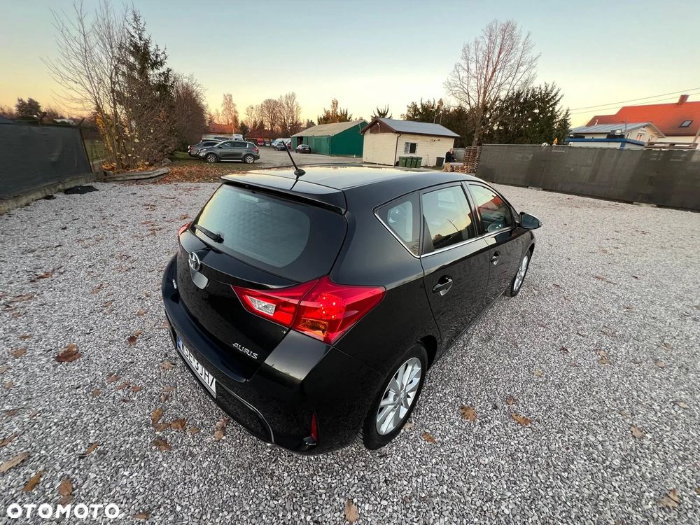 Toyota Auris 1.6 Dynamic - 37