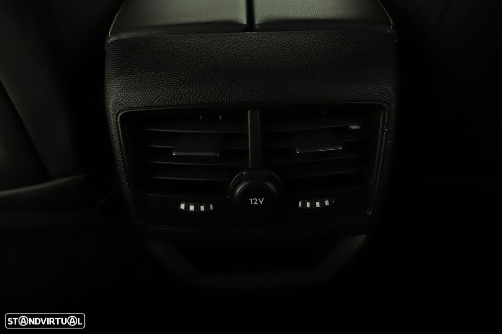 Peugeot 3008 1.2 PureTech GT EAT8 - 23