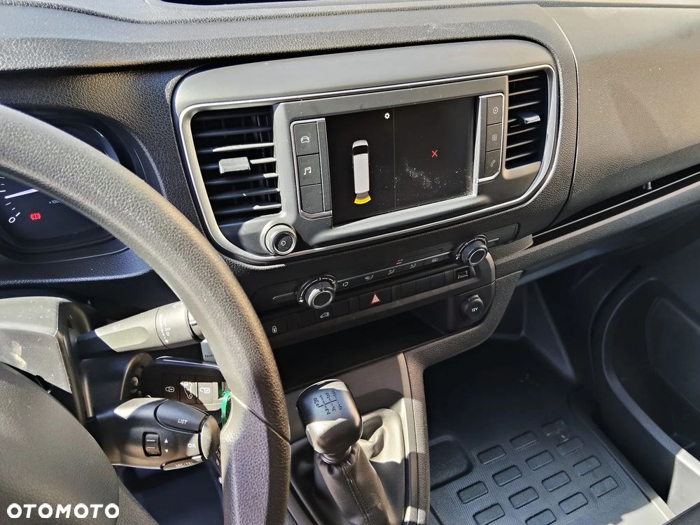 Opel Vivaro - 15