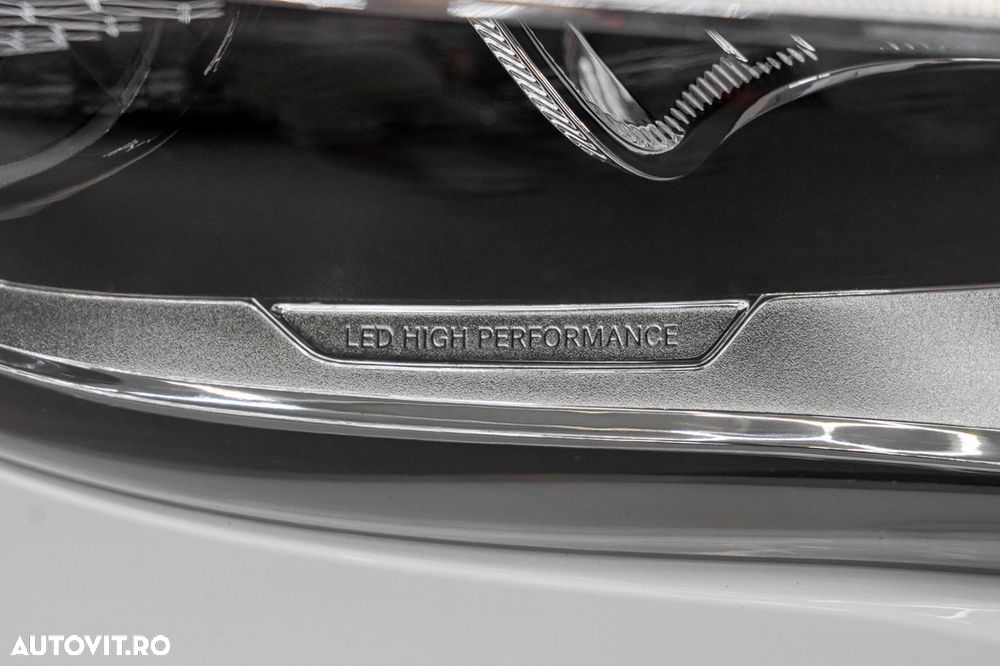Mercedes-Benz GLA AMG 45 4Matic AMG Speedshift 7G-DCT - 9