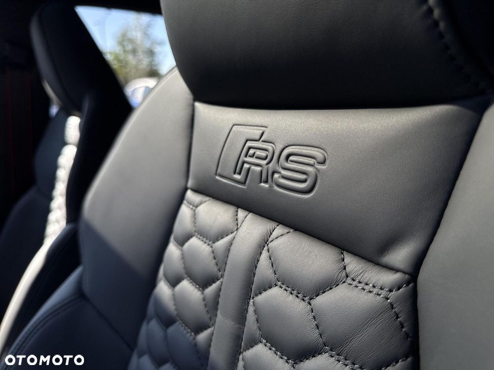 Audi RS3 Limousine - 22