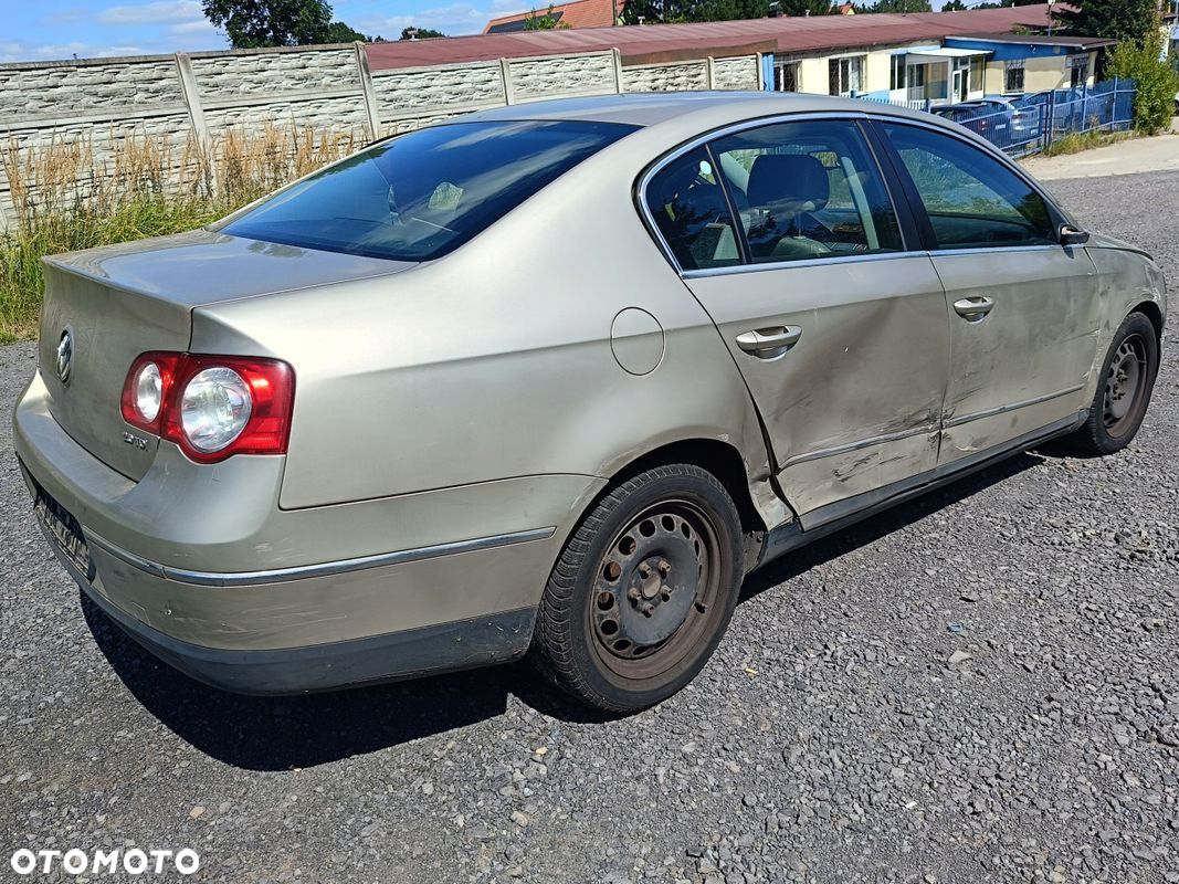 VW PASSAT B6 GOLF SKODA 2,0TDI WTRYSKIWACZ 0445116030 - 6