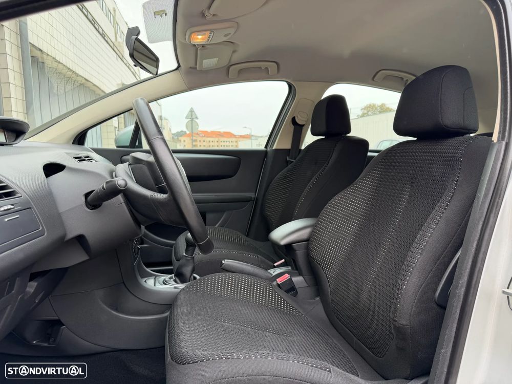 Citroën C4 1.6 HDi 110 SX - 9