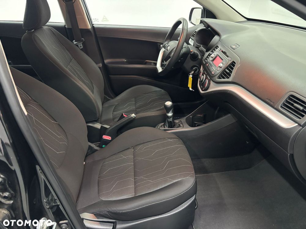 Kia Picanto 1.2 Fifa World Cup Edition - 22