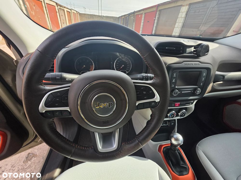 Jeep Renegade - 22