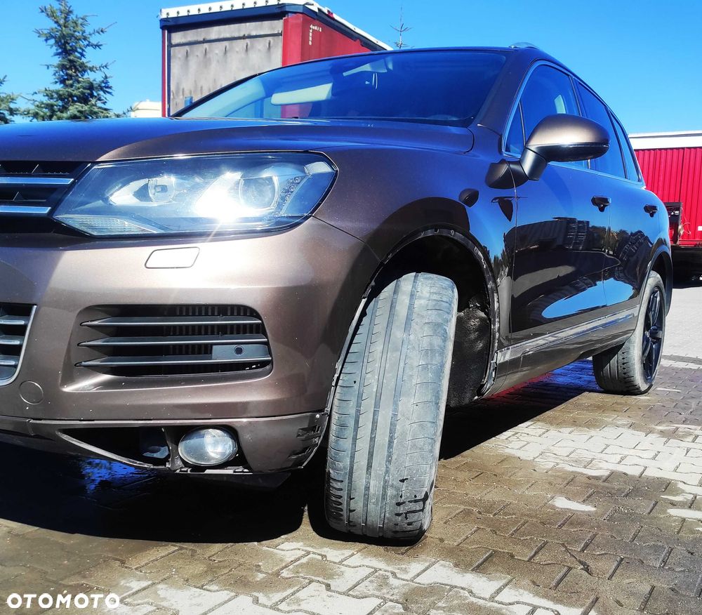 Volkswagen Touareg 2010 photo 2