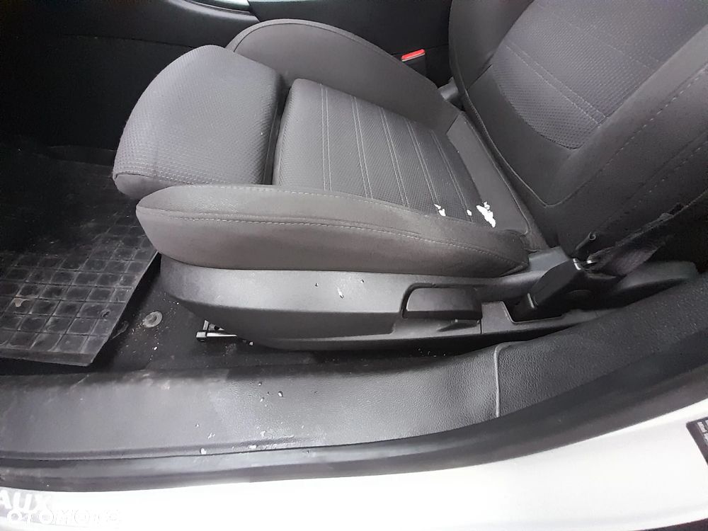 OPEL INSIGNIA A FOTELE KANAPA KOMPLET SEDAN UK - 2