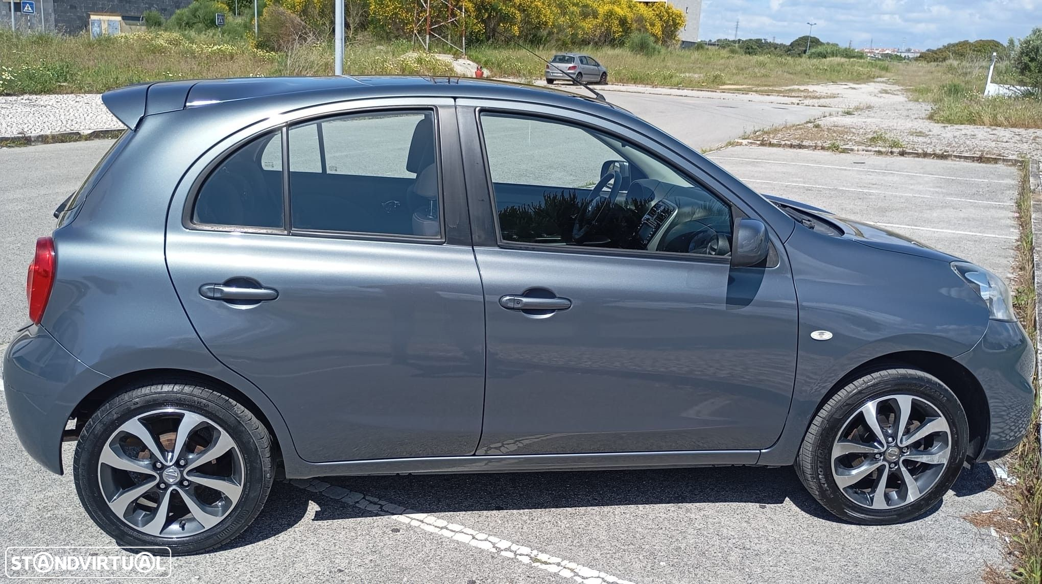 Nissan Micra 1.2 Tekna Premium - 5