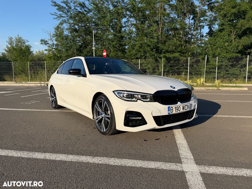 BMW Seria 3 330i AT M Sport - 1