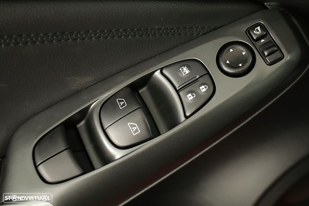 Nissan Juke 1.0 DIG-T N-Connecta - 17