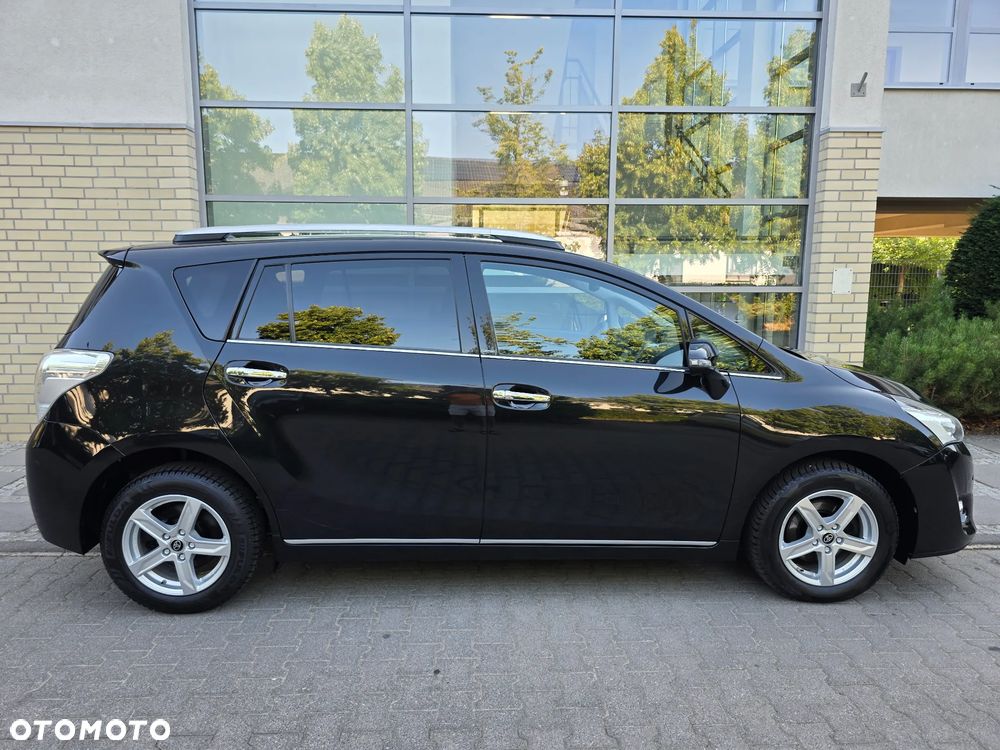 Toyota Verso - 8
