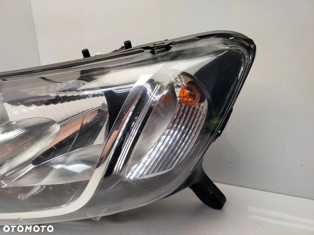DACIA SANDERO II 12R- REFLEKTOR LEWY PRZÓD LAMPA LEWA PRZEDNIA - 13