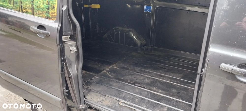 Ford Transit Custom - 14