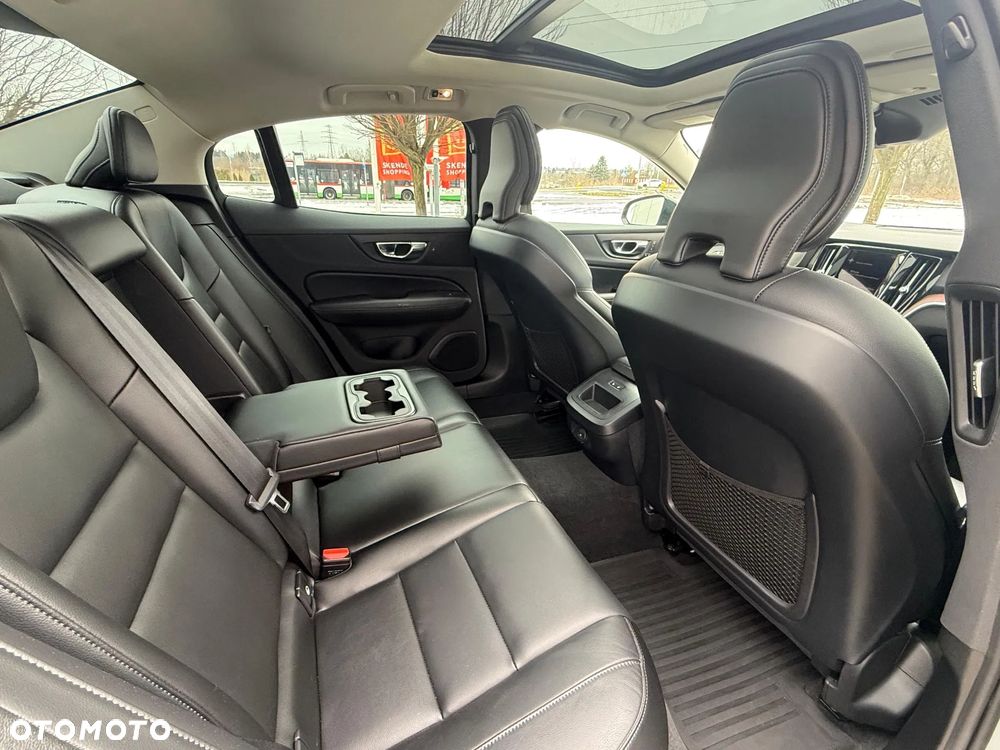 Volvo S60 T6 AWD Geartronic RDesign - 16