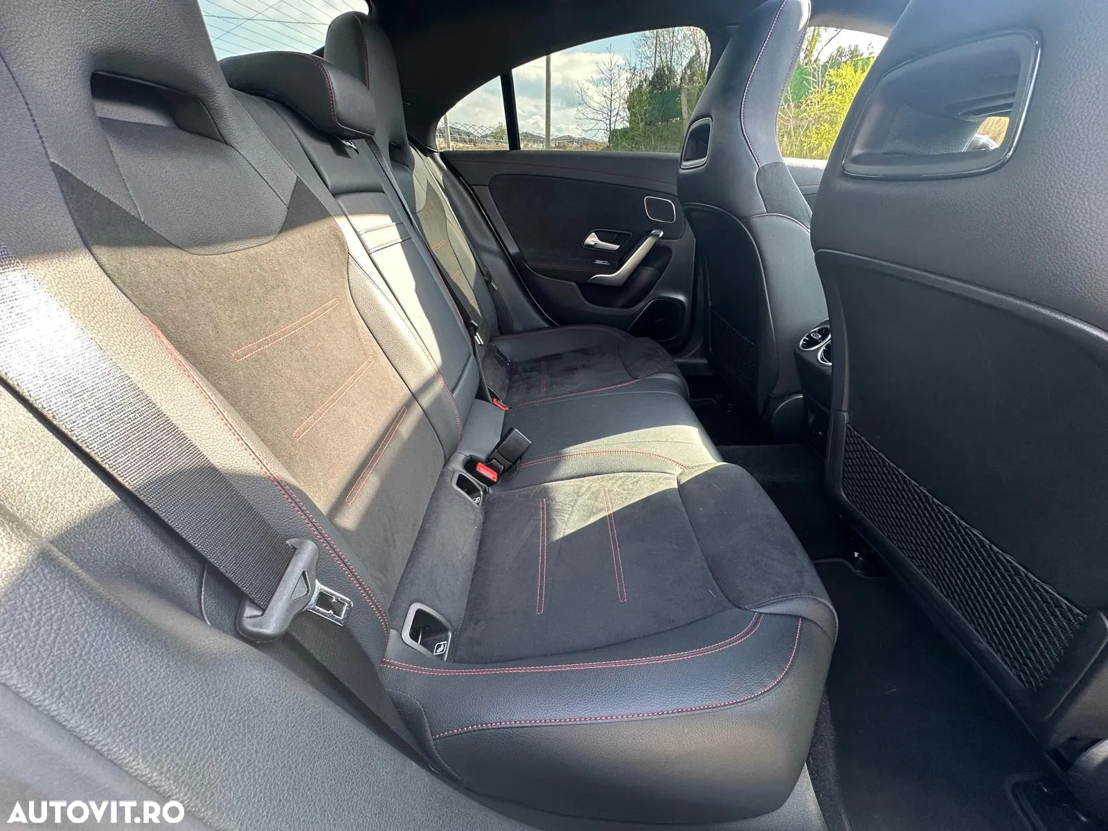 Mercedes-Benz CLA 220 4MATIC Coupe - 16
