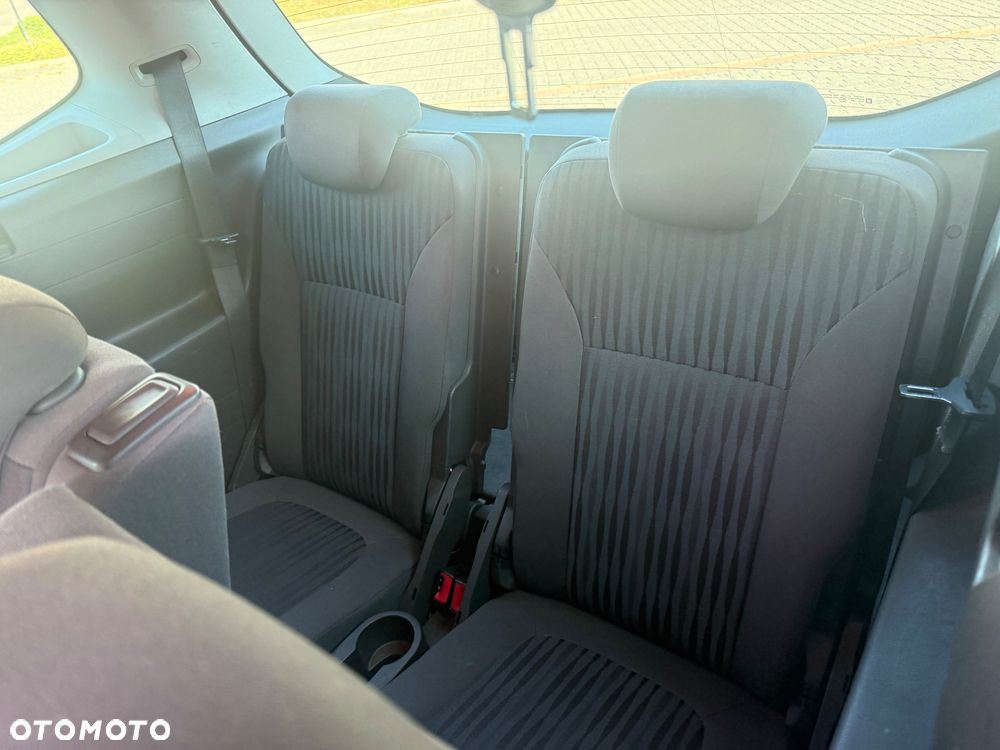 Opel Zafira - 5