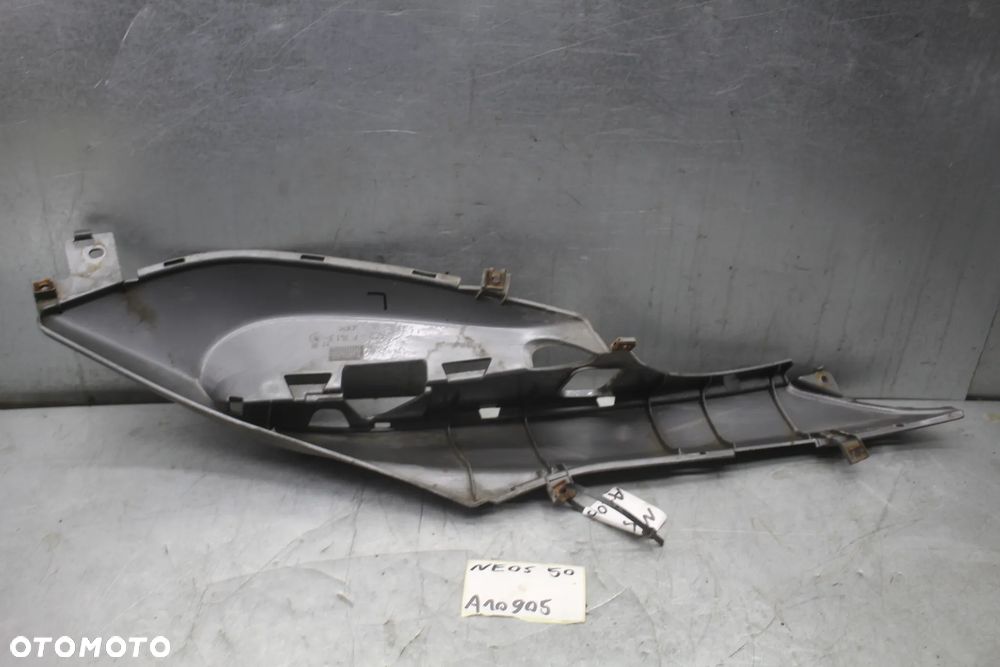 Yamaha NEOS 50 2007-2018 r 2T Podłoga podest owiewka osłona - 2