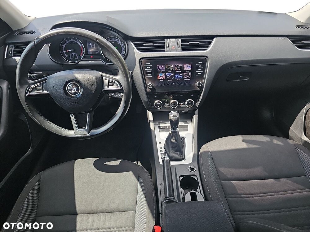 Skoda Octavia - 9