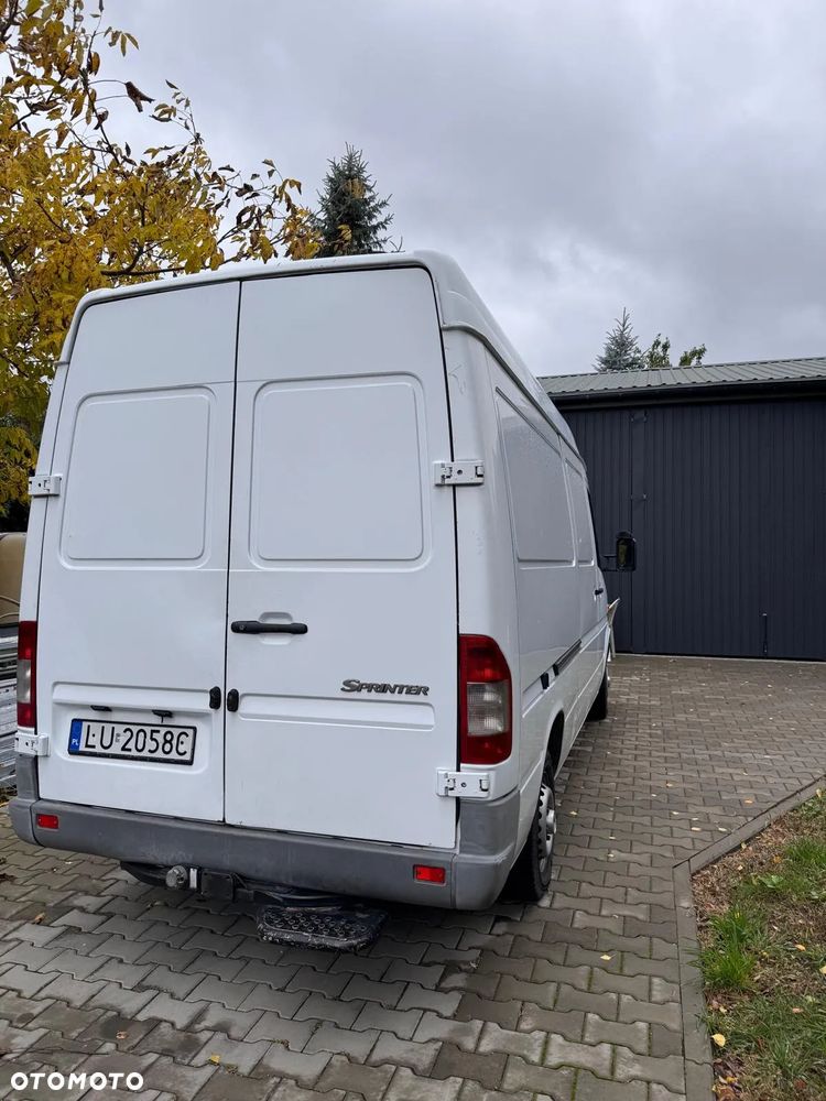 Mercedes-Benz SPRINTER - 4